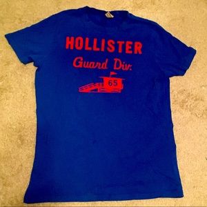 Hollister tshirt